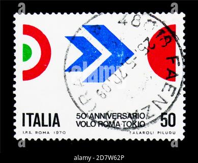 MOSKAU, RUSSLAND - 15. APRIL 2018: Eine in Italien gedruckte Briefmarke zeigt Rom-Tokyo Flight, Serie, um 1970 Stockfoto