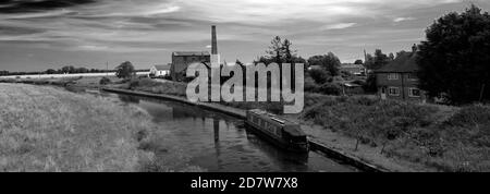 Blick über den Stratham Old Engine, River Great Ouse, Stratham Village, Cambridgeshire, England Stockfoto