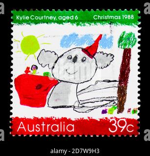 MOSKAU, RUSSLAND - 28. MÄRZ 2018: Eine in Australien gedruckte Briefmarke zeigt Koala Father Xmas, Weihnachtsserie 1988, um 1988 Stockfoto