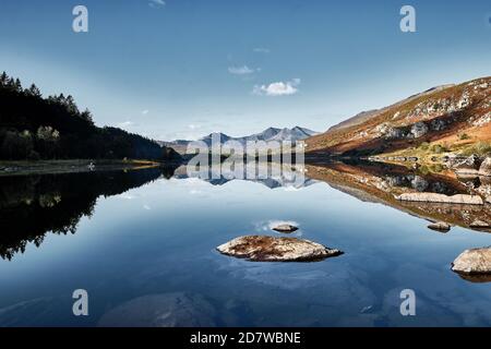 Llynnau Mymbyr Reflexionen Stockfoto