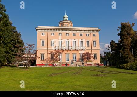 Lugano, Tessin, Schweiz - 18. Oktober 2020 : Blick auf das wunderschöne Villa Ciani im Parco Ciani Park in Lugano, Schweiz Stockfoto