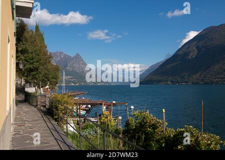 Schöner Blick über den luganersee und das Dorf Gandria im Kanton Tessin, Schweiz Stockfoto