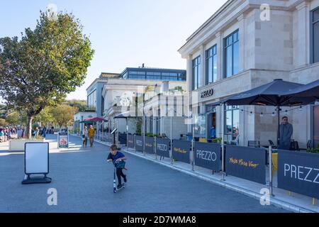 Prezzo Restaurant an der Strandpromenade, Oyster Wharf, The Mumbles, Swansea (Abertawe), City and County of Swansea, Wales, Vereinigtes Königreich Stockfoto