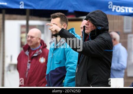 Newcastle upon Tyne, Großbritannien. Okt. 2020. Fans während des FA Cup vierte Qualifikationsrunde Spiel zwischen South Shields und FC Halifax Town in der 1. Cloud Arena in South Shields Quelle: SPP Sport Pressefoto. /Alamy Live Nachrichten Stockfoto