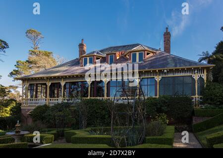 The Blue Mountains, NSW, Australien. Samstag, 8. August 2020. Darley's Restaurant und makellose Gärten, The Blue Mountains, NSW. Darley's Restaurant Stockfoto