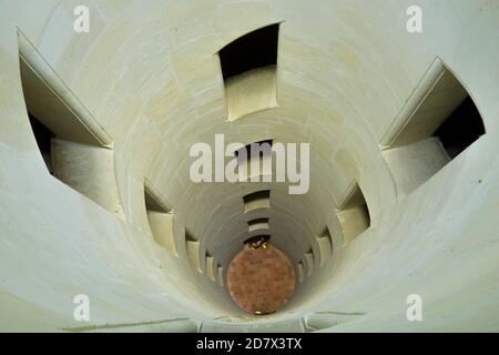 Frankreich, Loir-et-Cher (41), Chambord (UNESCO-Weltkulturerbe), königliche Burg aus der Renaissance, die doppelte Revolution Treppe, Innenansicht Stockfoto
