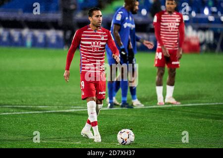 GETAFE, SPANIEN - OKTOBER 25: Angel Montoro von Granada CF beim La Liga Santander Spiel zwischen Getafe CF und Granada CF im Coliseum Alfonso Perez am 25. Oktober 2020 in Getafe, Spanien. (Foto von Perez Meca/MB Media) Stockfoto