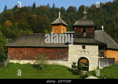 Außenansicht des Lepsa-Klosters (Mănăstirea Lepșa) in der Provinz Vrancea, Rumänien. Stockfoto