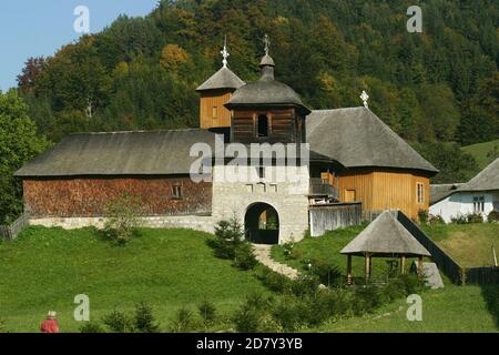 Außenansicht des Lepsa-Klosters (Mănăstirea Lepșa) in der Provinz Vrancea, Rumänien. Stockfoto