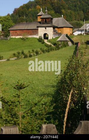 Außenansicht des Lepsa-Klosters (Mănăstirea Lepșa) in der Provinz Vrancea, Rumänien. Stockfoto