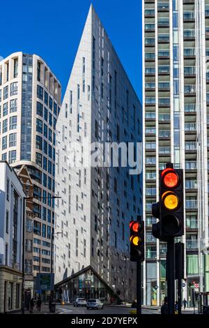 Montcalm East Hotel Shoreditch London. 27-stöckiges Montcalm East Autograph Collection Hotel, London. 2015, Architects Squire & Partners. Stockfoto