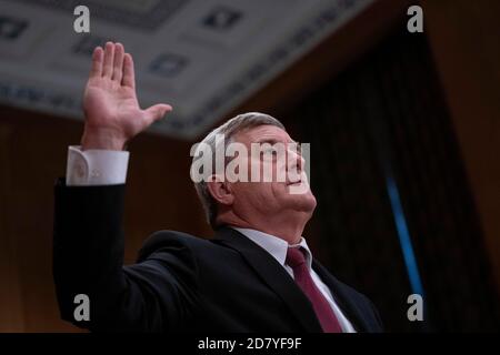 Steven Dillingham, Direktor des US Census Bureau, bezeugt während einer Anhörung über die Volkszählung 2020 vor dem Ausschuss für innere Sicherheit und Regierungsangelegenheiten des Senats auf dem Capitol Hill am Dienstag, dem 16. Juli 2019 in Washington, D.C. Dillingham informierte die Gesetzgeber über die bevorstehende Volkszählung 2020 und die Bemühungen der Census Bureaus, Präsident Trumps Bemühungen anzusprechen, der Umfrage 2020 eine Frage der Staatsbürgerschaft hinzuzufügen. Quelle: Alex Edelman/The Photo Access Stockfoto