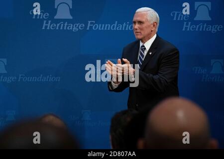 US-Vizepräsident Mike Pence spricht bei der Heritage Foundation am Dienstag, 17. September 2019 in Washington, D.C. Pence sprach über die Bedeutung des USMCA-Handelsabkommens und seine Auswirkungen auf den amerikanischen Wohlstand. Quelle: Alex Edelman/The Photo Access Stockfoto