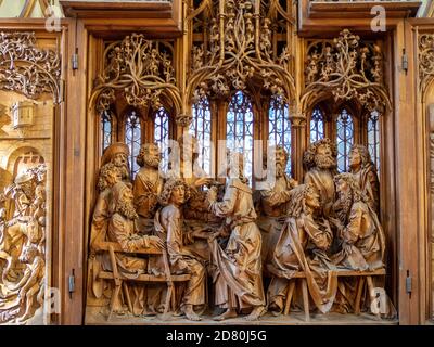 Detail des holzgeschnitzten Altars des Holly Blood von Tilman Riemenschneider in Rothenburg ob der Tauber St. Jakob Kirche Stockfoto