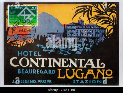 1982 verschickte Schweizer Postkarte mit einem Werbeplakat von 1915 für das Hotel Continental, Lugano, Schweiz. Stockfoto