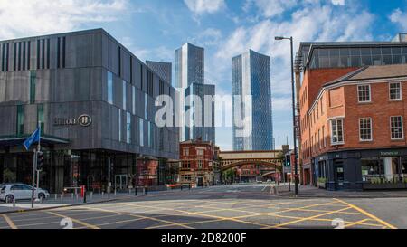 Hilton Manchester, 303 Deansgate, Manchester und der Wolkenkratzer Cluster am Deansgate Square Stockfoto