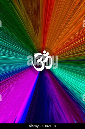 OM Aum Yoga kraftvolle Strahlen religiöser abstrakter Hintergrund. Geometrische kreisförmige zentrische Bewegungseffekte Musterelemente. Dynamische Starburst bunte Linien. Stockfoto