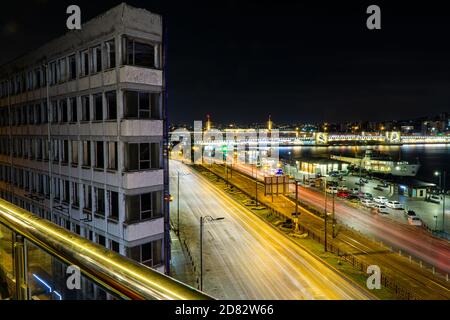 Luftaufnahme der Light Trails auf der Kennedy Street in Istanbul Stockfoto