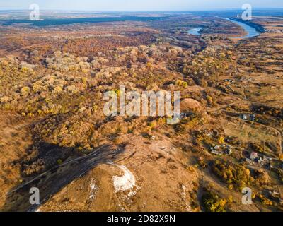 Fernansicht des kreidebutte Hügels im Herbst Stockfoto