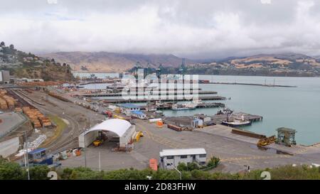 Lyttelton, Canterbury / Neuseeland - Januar 31 2015: Der Hafen von Lyttelton auf der Banks Peninsula Stockfoto