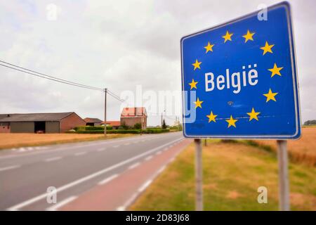 Schild an der Grenze zu Belgien Stockfoto