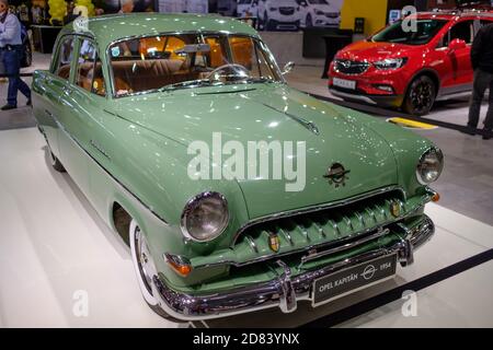 wien, österreich, jan 09 2019, wiener Autoshow, opel kapitaen Stockfoto
