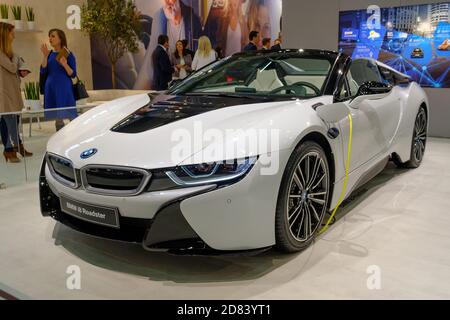 wien, österreich, jan 09 2019, wiener Autoshow, bmw i8 Roadster, Hybrid Stockfoto