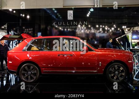 wien, österreich, jan 09 2019, wien Autoshow rollt royce cullinan suv, Limousine Stockfoto