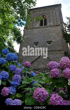 Das Äußere von Little Malvern Priory, die Remais eines Benediktinerklosters in Little Malvern, Worcestershire Stockfoto