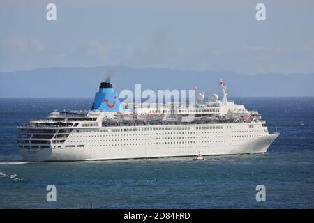 Nach einem kurzen Besuch verlässt das Kreuzfahrtschiff MS Marella Dream Madeira, Portugal Stockfoto