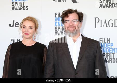 LOS ANGELES - FEB 25: Ehefrau, Kenneth Lonergan bei den 32. Annual Film Independent Spirit Awards in Beach am 25. Februar 2017 in Santa Monica, CA Stockfoto