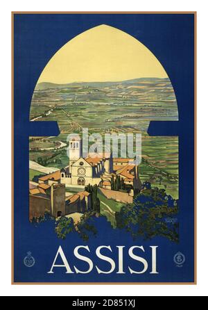 ASSISI Vintage Travel retro Poster Assisi von Vittorio Grassi. Künstler Datum erstellt/veröffentlicht: Roma : Grafia, [ca. 1920] (Plakat) : Lithographie, Farbplakat, das Assisi und die Landschaft durch einen Fensterbogen in einem Turm zeigt. Stockfoto