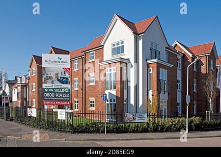 McCarthy und Stone Alterswohnungen in Southborough, Kent, Großbritannien Stockfoto