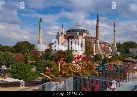 Hagia Sophia Blick vom Oberdeck des Restaurants Seven Hills, Istanbul Stockfoto