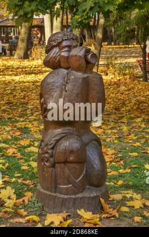 Kunstobjekt im Park nach Aleksey Konstantinovich Tolstoi in Brjansk benannt. Russland Stockfoto