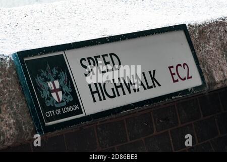 London, Großbritannien, 3. August 2019:- The Worshipful Company of Musicians Headquarters in 1 Speed Highwalk, barbican Estate, London Stockfoto