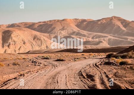 Sandy Hills in der Wüste von Israel, Red Canyon in der Nähe der Stadt Eilat Stockfoto