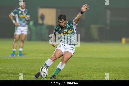 Treviso, Italien. Oktober 2020. Treviso, Italien, Stadio Monigo di Treviso, 23 Oct 2020, Ian Keatley (Treviso) während Benetton Treviso vs Scarlets Rugby - Rugby Guinness Pro 14 Spiel - Credit: LM/Alfio Guarise Credit: Alfio Guarise/LPS/ZUMA Wire/Alamy Live News Stockfoto