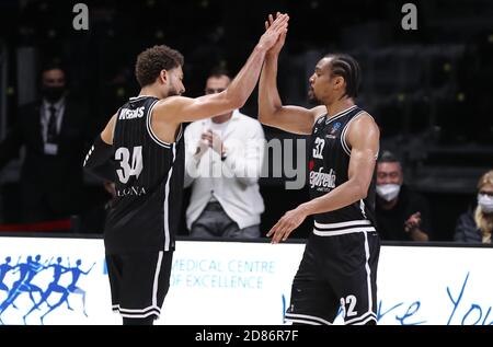 21/10/2020 - Vince Hunter und Kyle Weems von Virtus Segafredo Jubiliert am Ende des Eurocup-Spiels Virtus Segafredo Bologna vs. As Monaco - Foto C Stockfoto