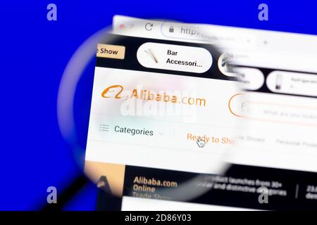 Ostersund, Schweden - 27. Oktober 2020 Alibaba.com Homepage. Alibaba.com ist ein chinesisches multinationales Technologieunternehmen, spezialisiert auf E-Commerce, reta Stockfoto