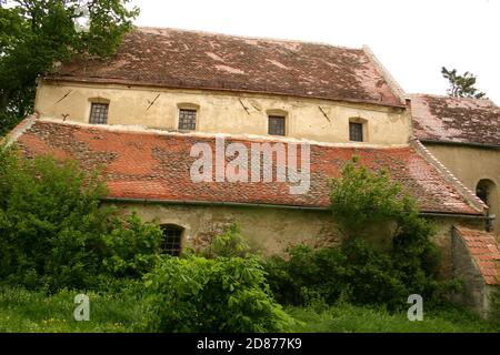 Rosia, Sibiu County, Rumänien. Die befestigte evangelische Kirche aus dem 13. Jahrhundert, historisches Denkmal. Stockfoto