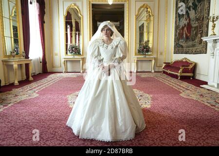 Emma Corrin, 'The Crown' Staffel 4 (2020) Bildnachweis: Des Willie / Netflix / The Hollywood Archive Stockfoto