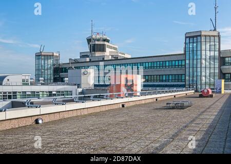 Berlin, Deutschland - 22. Oktober 2020: Der Otto-Lilienthal-Flughafen Berlin Tegel, der nach einem Besuch dauerhaft für den gewerblichen Verkehr gesperrt ist Stockfoto