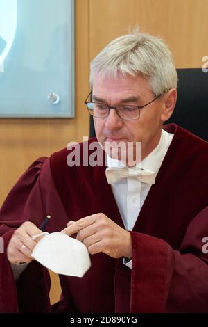 Koblenz, Deutschland. Oktober 2020. Rechtsanwalt Remo Klinger, der die ...