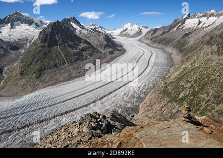 Der mächtige Aletschgletscher von oben auf dem Eggishorn. Stockfoto