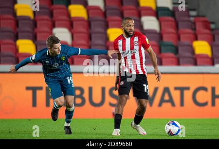 Brentford, Großbritannien. Oktober 2020. Brentford Bryan Mbeumo während des Sky Bet Championship-Spiels zwischen Brentford und Norwich City spielte am 27. Oktober 2020 hinter verschlossenen Türen im Brentford Community Stadium, Brentford, England. Foto von Andrew Aleksiejczuk/Prime Media Images. Kredit: Prime Media Images/Alamy Live Nachrichten Stockfoto