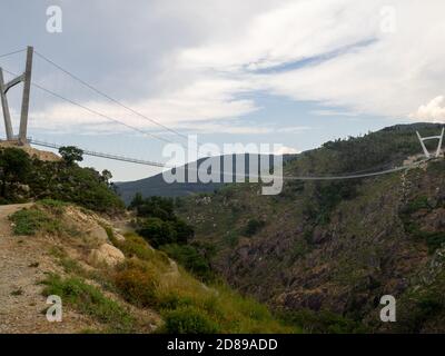 Die 500m lange Hängebrücke über den Paiva gorg, die längste der Welt Stockfoto