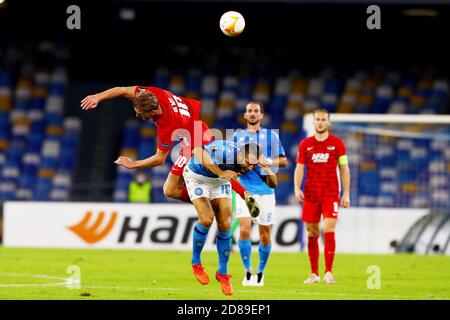 Dani de Wit von AZ, Nikola Maksimovic von Neapel während der UEFA Europa League, Gruppenphase, Gruppe F Fußballspiel zwischen SSC Napoli und AZ Alkmaar C Stockfoto