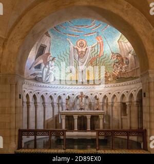 Hildreth Meière Art Deco Apsis Mosaik der Auferstehung in der Krypta Kapelle der Auferstehung in Washington National Cathedral. Stockfoto