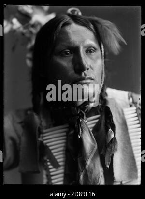 Indianisches Porträt, American Horse, American Indian 1890 Stockfoto